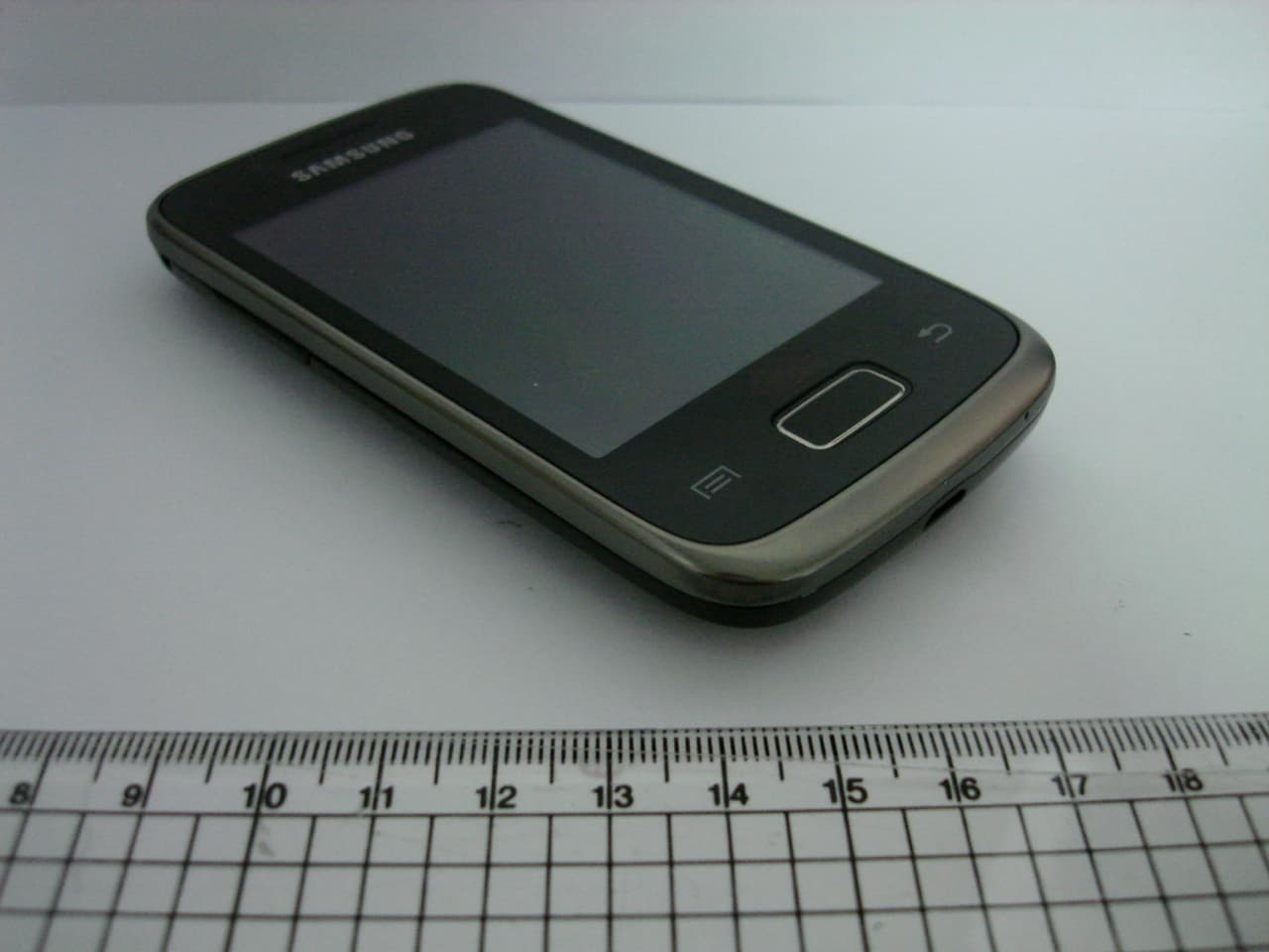 850/1900 GSM/GPRS/WCDMA Phone (BT,WLAN,EDGE-Rx) - FCC ID A3LGTS6102B - Samsung Electronics Co Ltd (4)