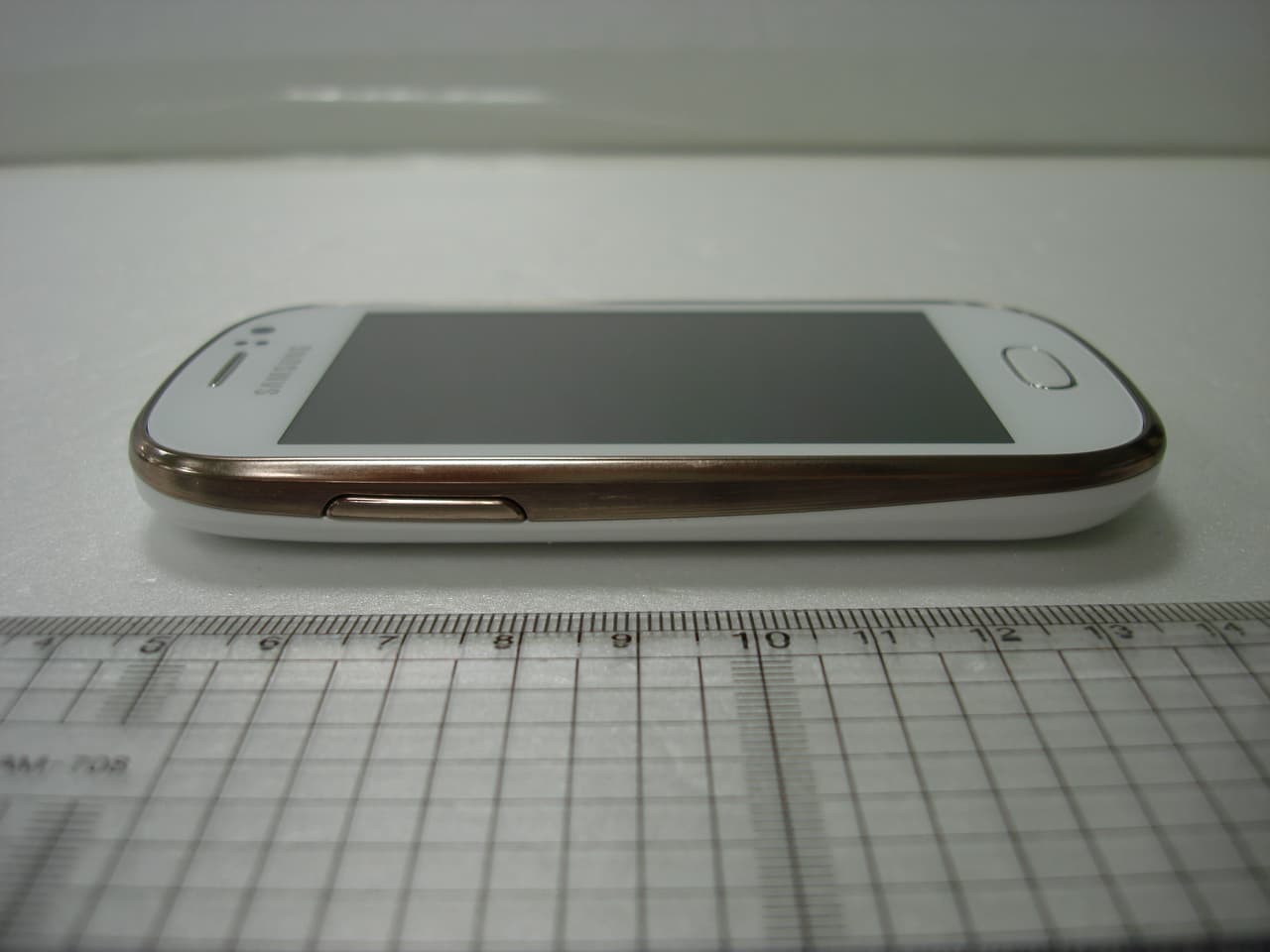 Portable Handset - FCC ID A3LGTS6812B - Samsung Electronics Co Ltd (1)