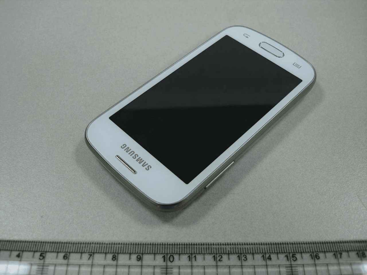 Mobile Phone - FCC ID A3LGTS7390G - Samsung Electronics Co Ltd (3)