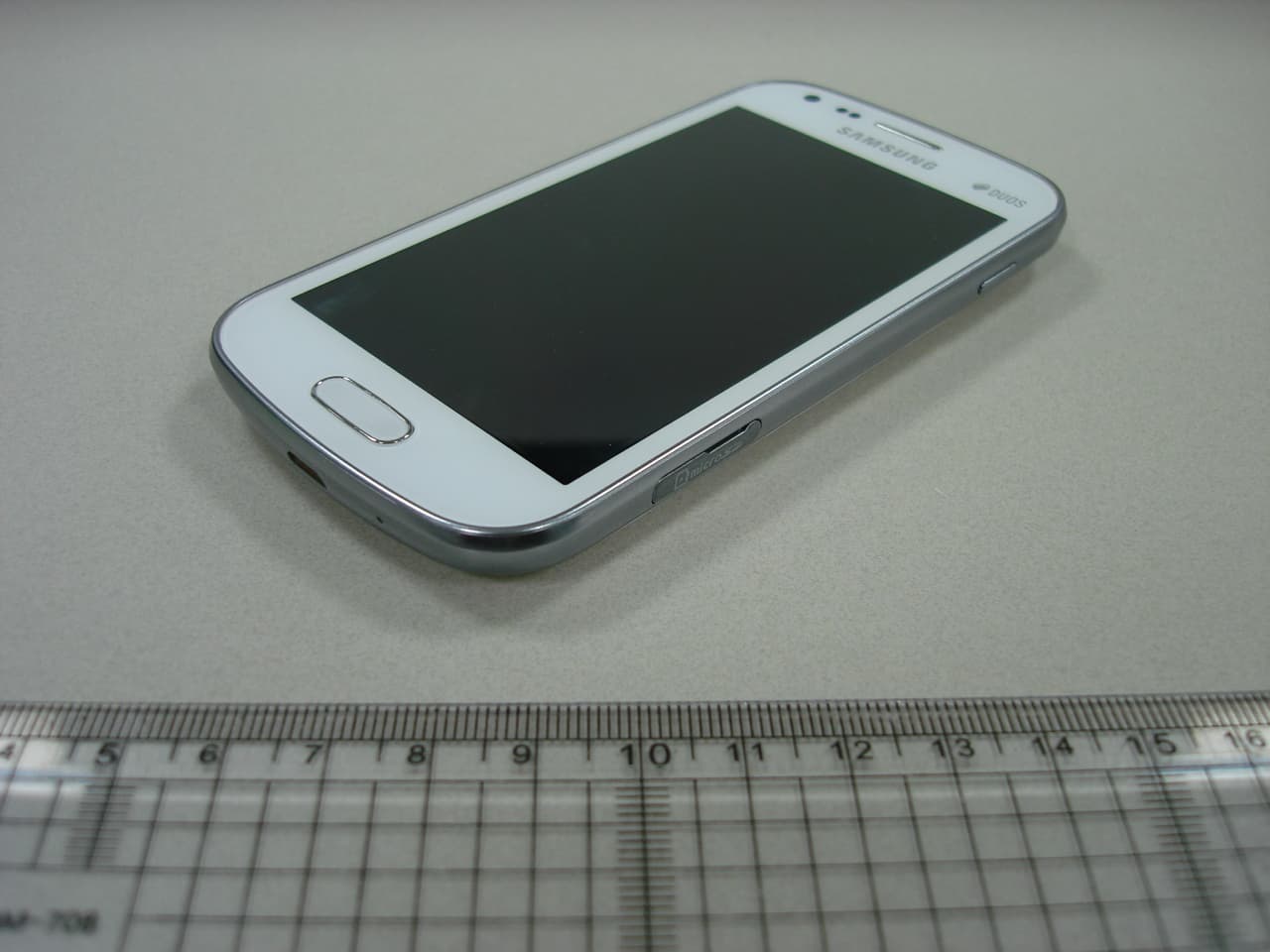 Mobile Phone - FCC ID A3LGTS7580 - Samsung Electronics Co Ltd (4)