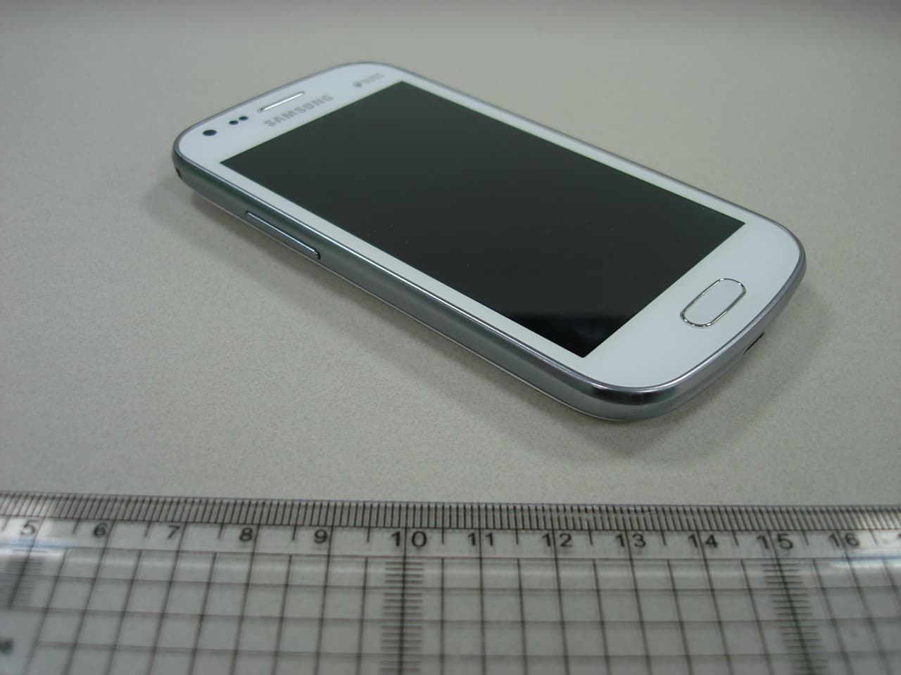 Mobile Phone - FCC ID A3LGTS7580 - Samsung Electronics Co Ltd (5)