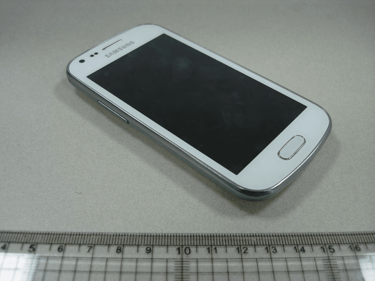 Mobile Phone - FCC ID A3LGTS7580E - Samsung Electronics Co Ltd (2)