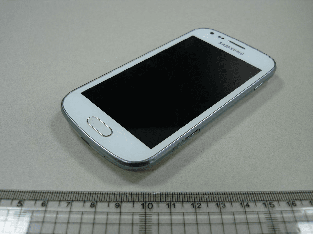 Mobile phone - FCC ID A3LGTS7580L - Samsung Electronics Co Ltd (5)