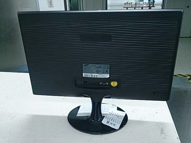 LCD monitor - FCC ID A3LLS22D300 - Samsung Electronics Co Ltd