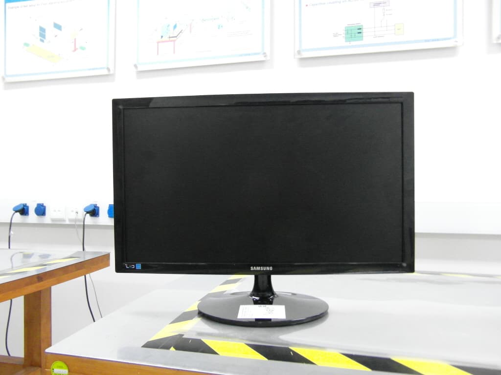 LCD monitor - FCC ID A3LLS24B150 - Samsung Electronics Co Ltd (3)
