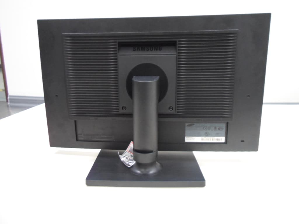 LCD monitor - FCC ID A3LLS24C45 - Samsung Electronics Co Ltd (2)