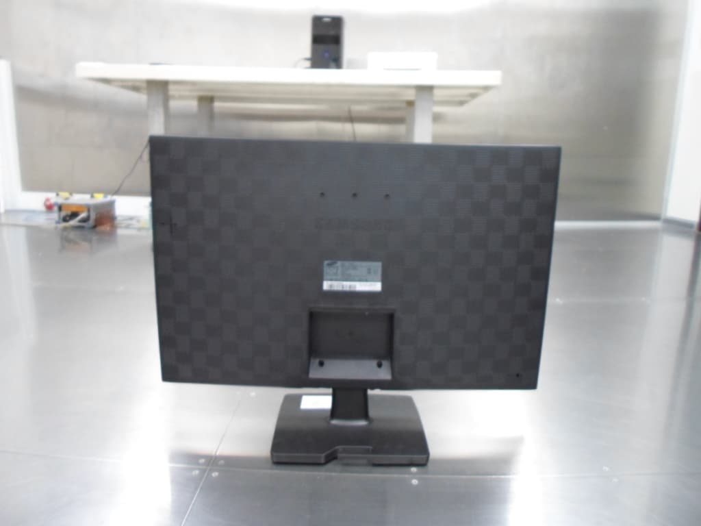 LCD monitor - FCC ID A3LLS27B240 - Samsung Electronics Co Ltd (1)