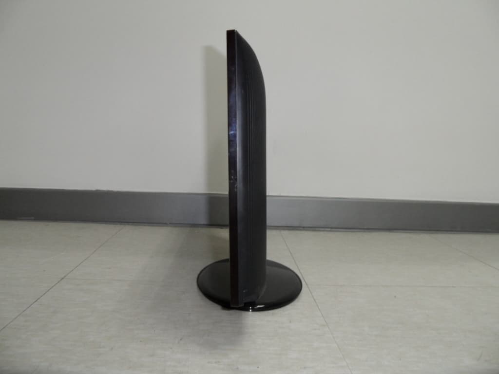 LCD monitor - FCC ID A3LLT27B350 - Samsung Electronics Co Ltd (1)