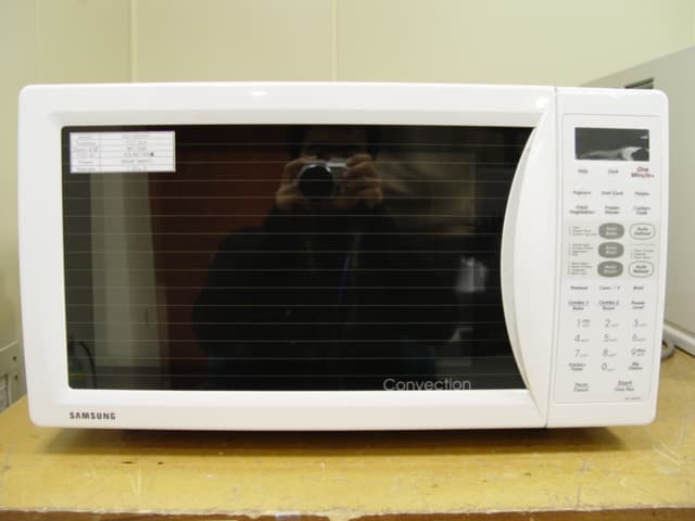 Microwave Oven - FCC ID A3LMC769N - Samsung Electronics Co Ltd (3)