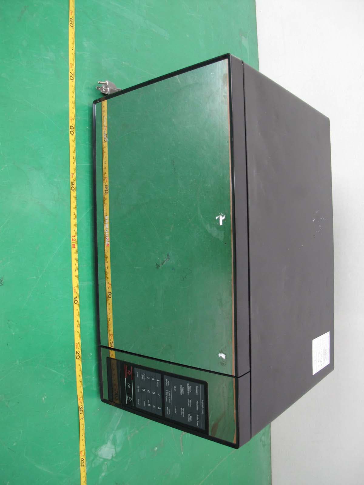 Microwave Oven - FCC ID A3LMG14H3020 - Samsung Electronics Co Ltd (1)