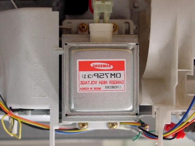 microwave oven - FCC ID A3LMW1455 - Samsung Electronics Co Ltd (3)