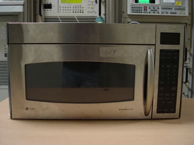 Microwave Oven - FCC ID A3LOTR9STN - Samsung Electronics Co Ltd (1)