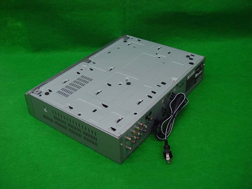 Video Cassette Recorder/ DVD Recorder - FCC ID A3LRDRVX500 - Samsung Electronics Co Ltd (2)