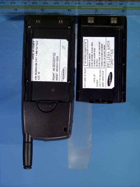 TRI-MODE DUAL-BAND PHONE - FCC ID A3LSCH2510 - Samsung Electronics Co Ltd