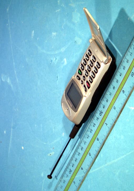 Single-Mode Cellular CDMA Phone - FCC ID A3LSCH570 - Samsung Electronics Co Ltd (3)