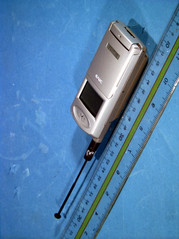 Dual Mode Cellular Phone (AMPS/CDMA) - FCC ID A3LSCH620 - Samsung Electronics Co Ltd (3)