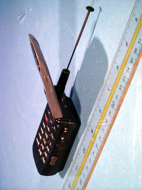 Dual-Band Analog/PCS Phone (AMPS/CDMA) - FCC ID A3LSCH8500 - Samsung Electronics Co Ltd (3)