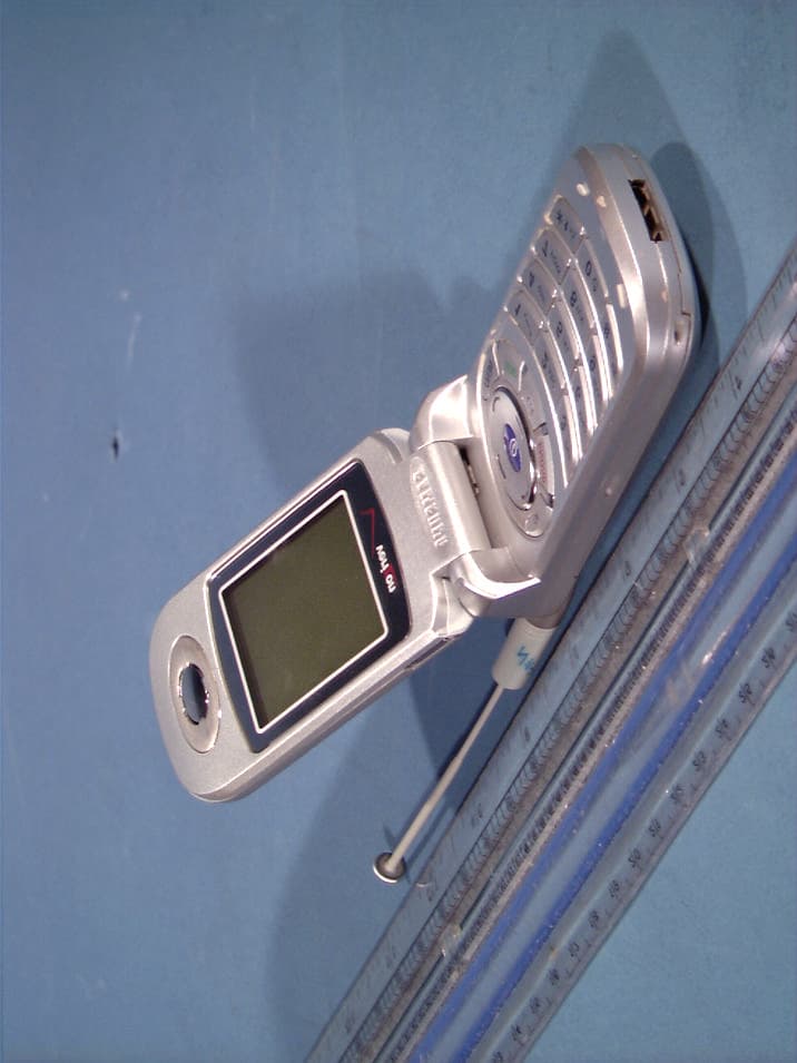 Tri-Mode Dual-Band Analog/PCS Phone (AMPS/CDMA) - FCC ID A3LSCHA310 - Samsung Electronics Co Ltd