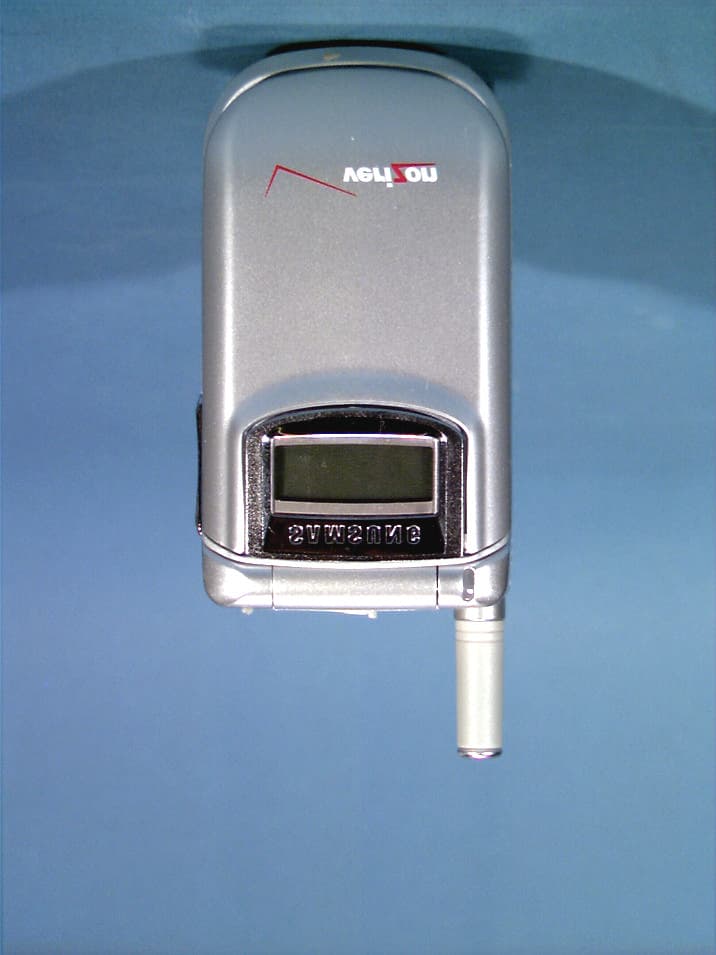 Tri-Mode Dual-Band Analog/PCS Phone (AMPS/CDMA) - FCC ID A3LSCHA310 - Samsung Electronics Co Ltd (3)
