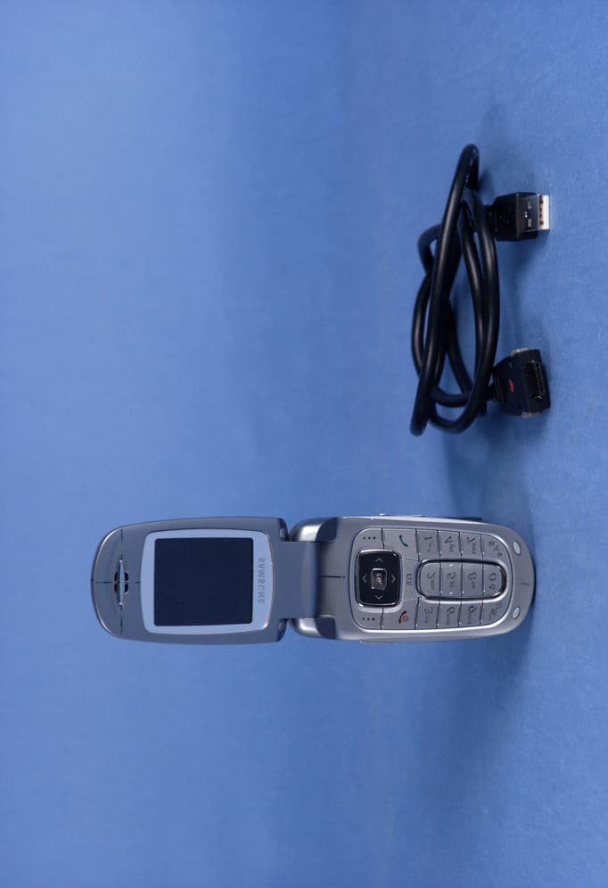 Dual-Band CDMA Phone - FCC ID A3LSCHA410 - Samsung Electronics Co Ltd (4)