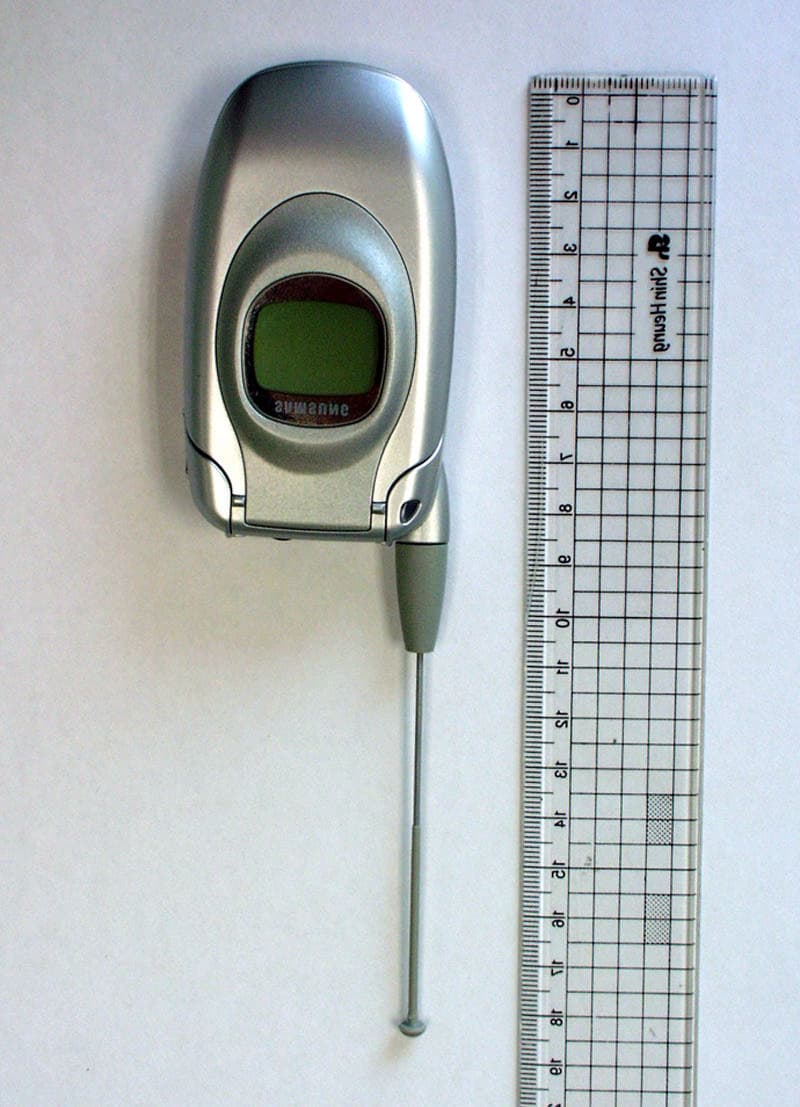 Single-Mode Cellular Phone (CDMA) - FCC ID A3LSCHA561 - Samsung Electronics Co Ltd (1)