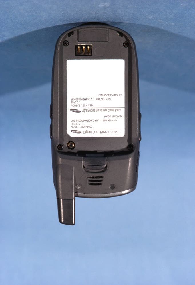 Dual-Band CDMA Phone - FCC ID A3LSCHA850 - Samsung Electronics Co Ltd (2)