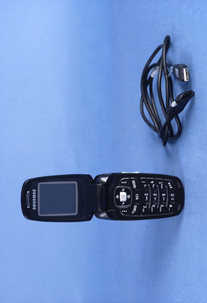 Tri-Mode Dual-Band Phone (AMPS/CDMA) w/ Bluetooth - FCC ID A3LSCHA870 - Samsung Electronics Co Ltd (2)