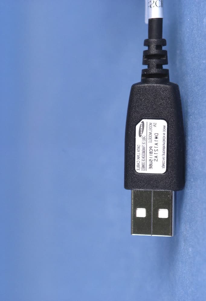 Dual-Band CDMA Phone w/ Bluetooth - FCC ID A3LSCHA990 - Samsung Electronics Co Ltd (1)