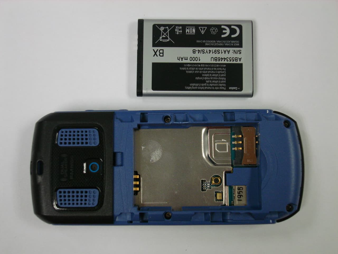 Cellular CDMA Phone with Bluetooth - FCC ID A3LSCHF219 - Samsung Electronics Co Ltd (1)