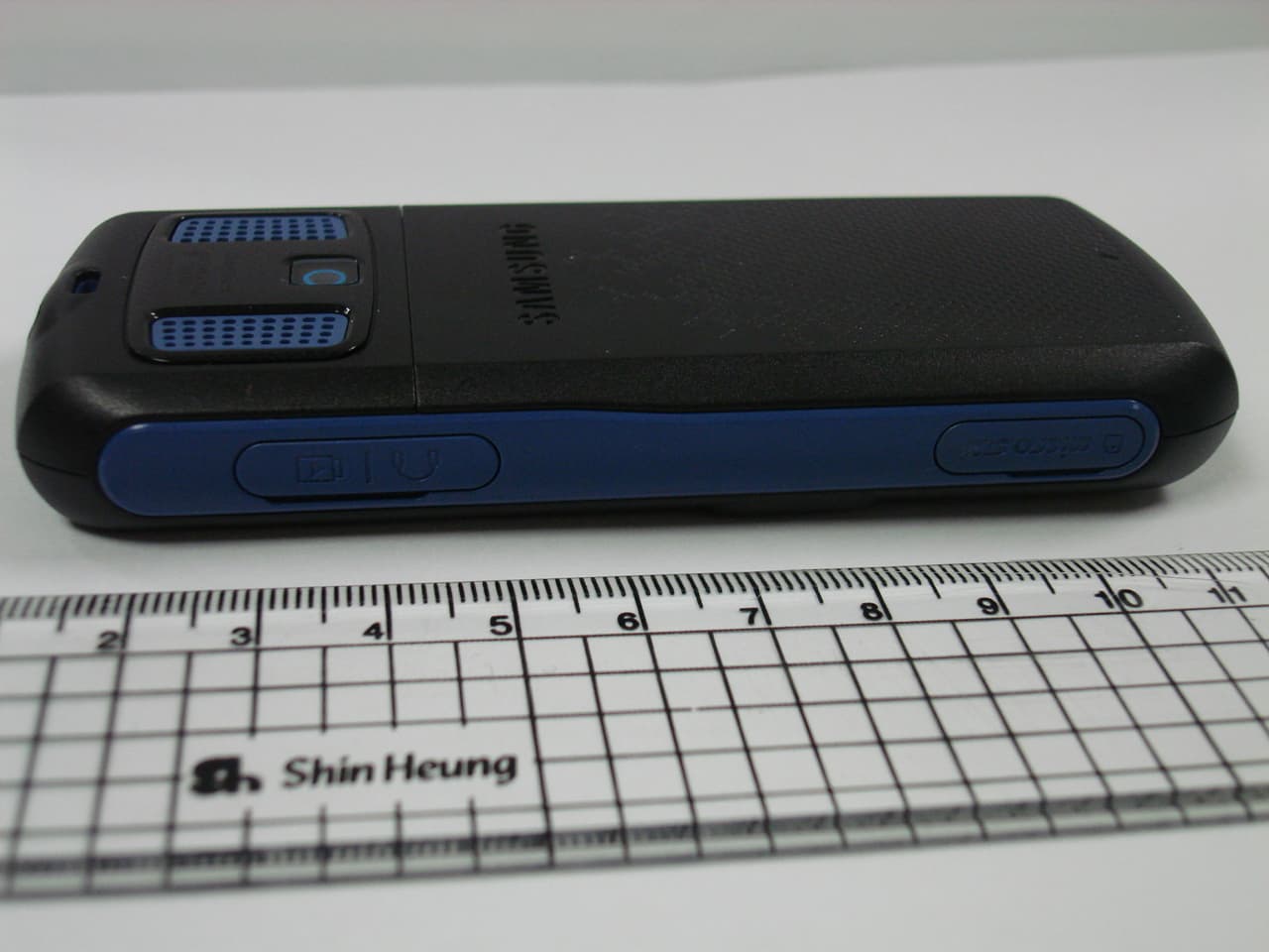Cellular CDMA Phone with Bluetooth - FCC ID A3LSCHF219 - Samsung Electronics Co Ltd (3)