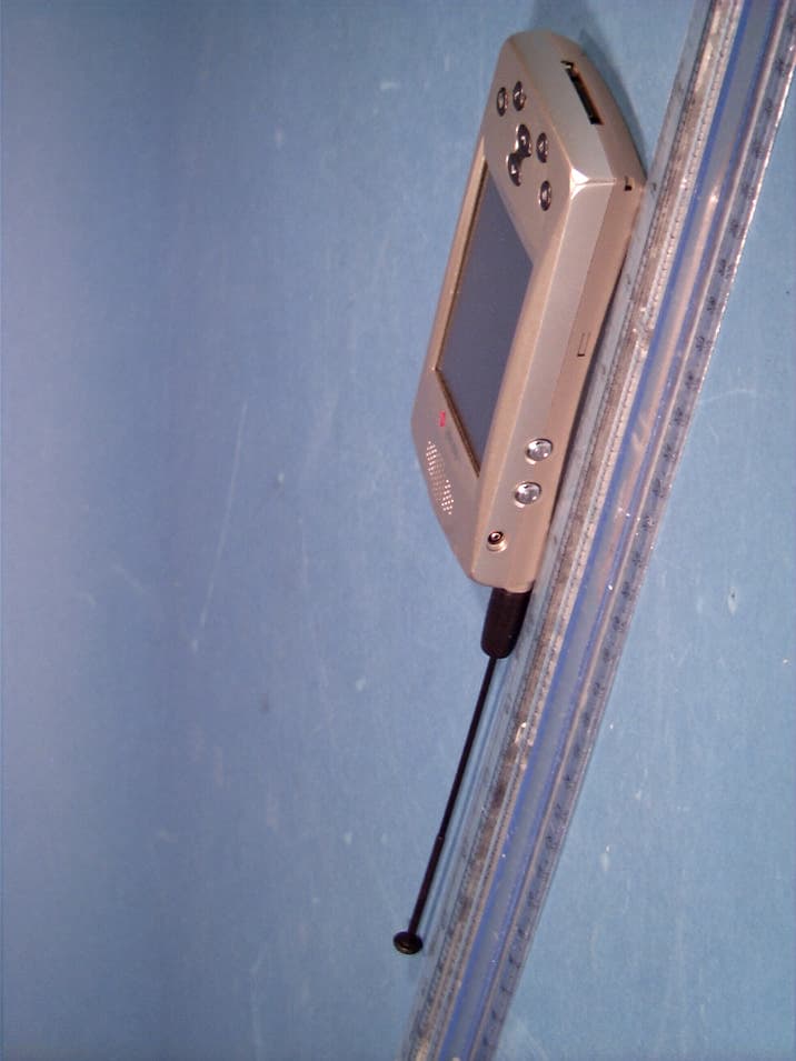 Dual-Band Analog/PCS Phone (AMPS/CDMA) - FCC ID A3LSCHI300 - Samsung Electronics Co Ltd (3)