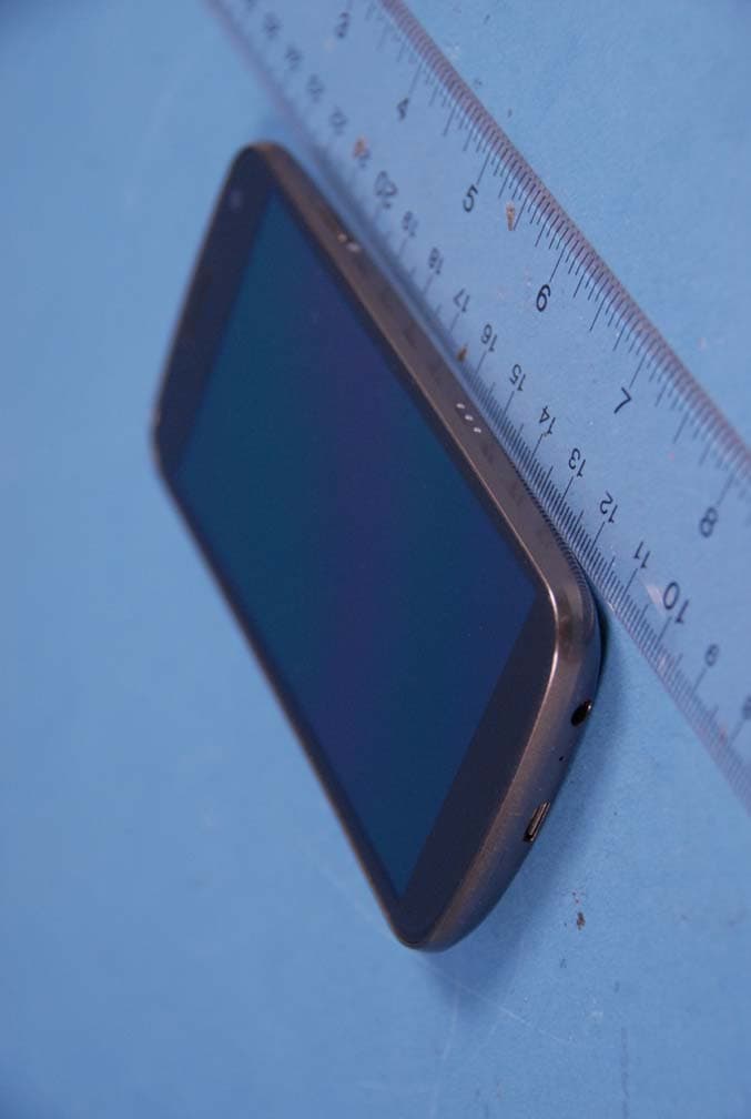 Cellular/PCS CDMA and 700 MHz LTE Phone with WLAN, RFID and Bluetooth - FCC ID A3LSCHI515 - Samsung Electronics Co Ltd (2)