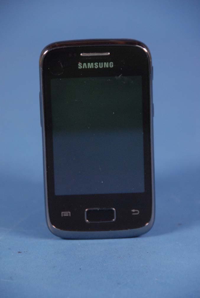 Cellular CDMA and PCS GSM/EDGE Phone with WLAN and Bluetooth - FCC ID A3LSCHI519 - Samsung Electronics Co Ltd (4)