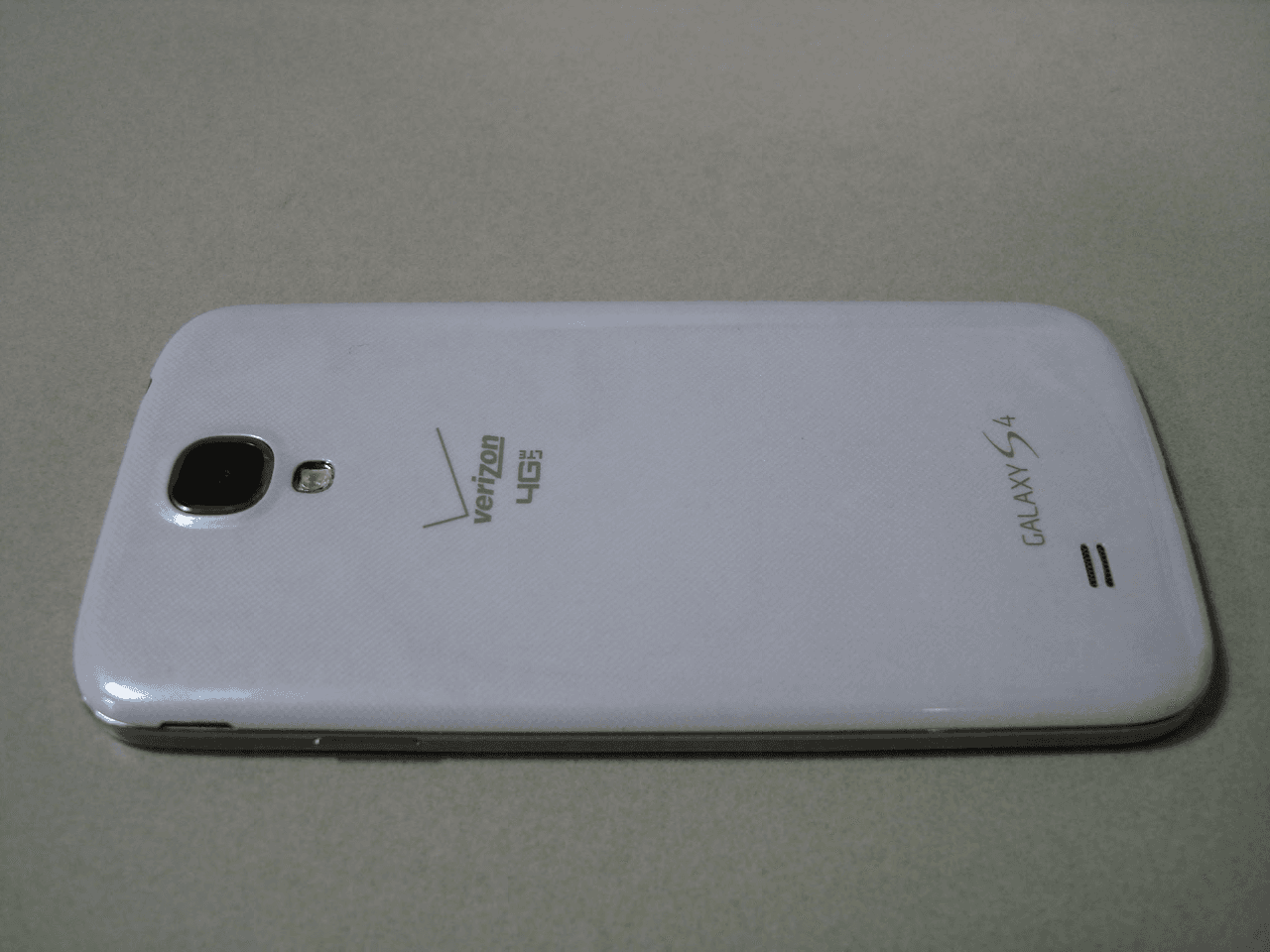 Multi-Band CDMA/ GSM/ EDGE/ UMTS/ LTE Phone with WLAN, Bluetooth and RFID - FCC ID A3LSCHI545 - Samsung Electronics Co Ltd (3)