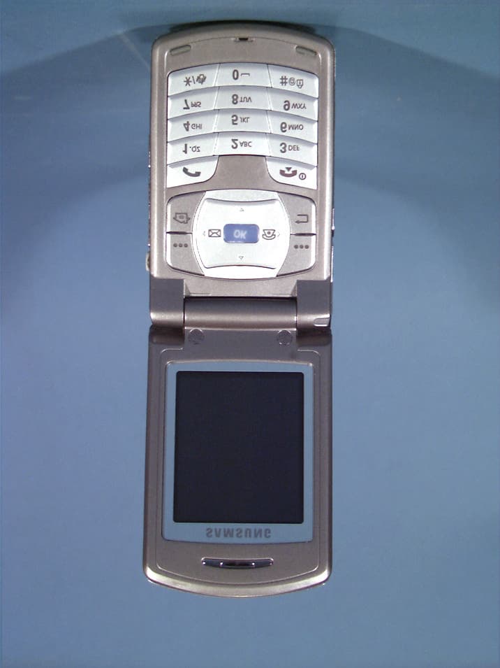 Dual-Band CDMA PDA Phone - FCC ID A3LSCHI600 - Samsung Electronics Co Ltd (3)