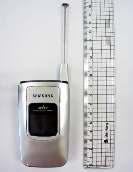 Dual-Band CDMA Phone - FCC ID A3LSCHI640 - Samsung Electronics Co Ltd (2)