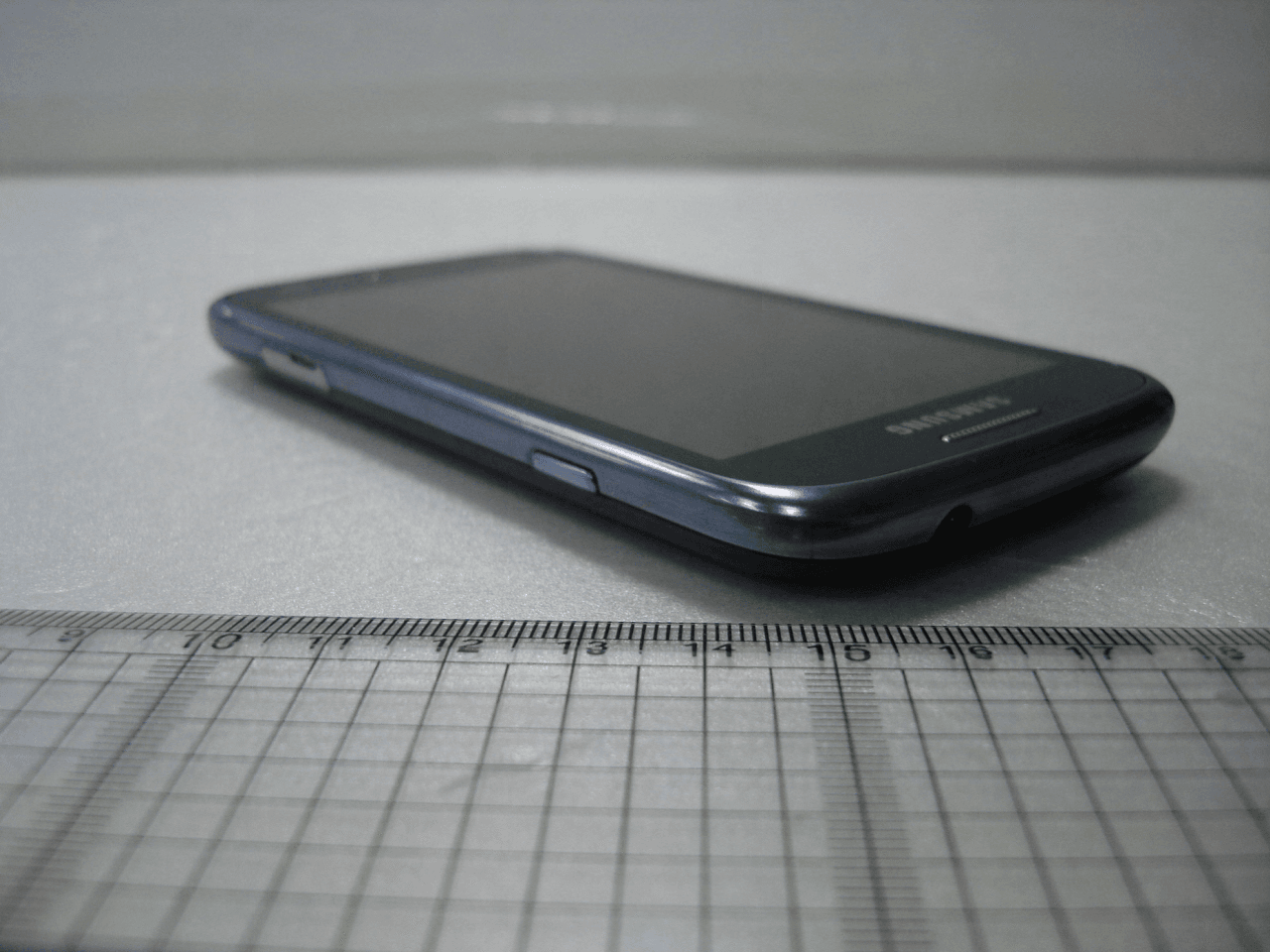 Portable Handset - FCC ID A3LSCHI829 - Samsung Electronics Co Ltd (5)