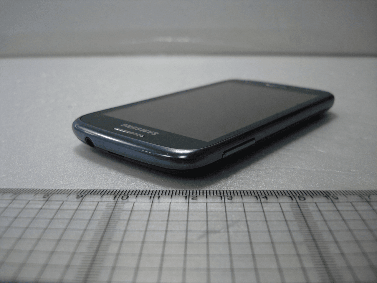 Portable Handset - FCC ID A3LSCHI829 - Samsung Electronics Co Ltd (3)