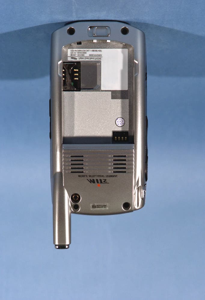 Dual-Band CDMA Phone with Bluetooth Transmitter - FCC ID A3LSCHI830 - Samsung Electronics Co Ltd (2)