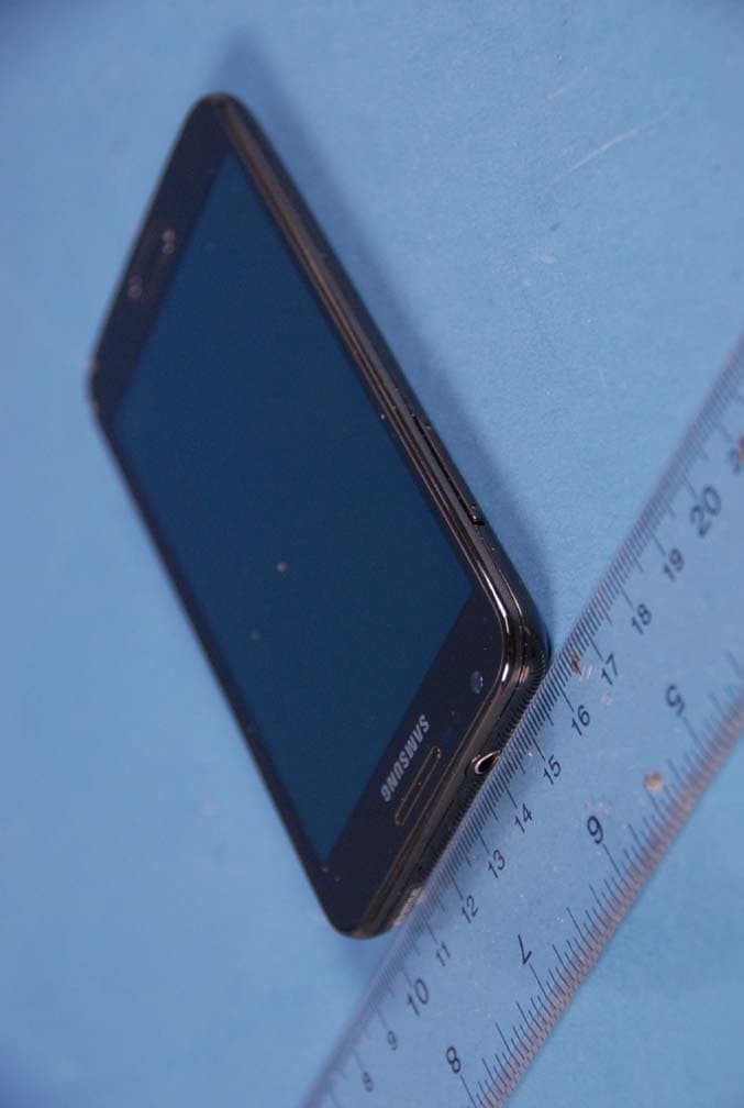 Cellular/PCS CDMA and PCS GSM/EDGE Phone with WLAN and Bluetooth - FCC ID A3LSCHI929 - Samsung Electronics Co Ltd (1)