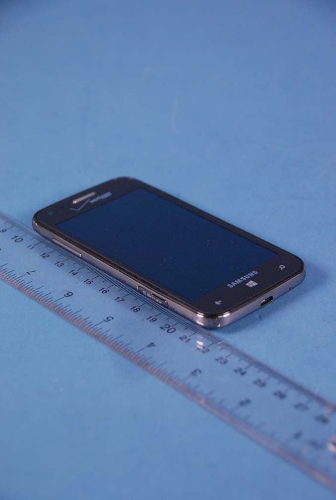 Multi-Band CDMA/GSM/EDGE/LTE Phone with WLAN, Bluetooth and RFID - FCC ID A3LSCHI930 - Samsung Electronics Co Ltd (2)