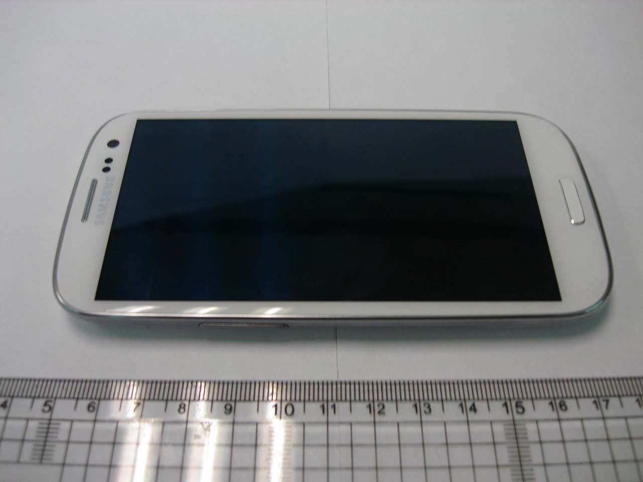 PCS CDMA/GSM/EDGE Phone with WLAN and Bluetooth - FCC ID A3LSCHI939 - Samsung Electronics Co Ltd (1)