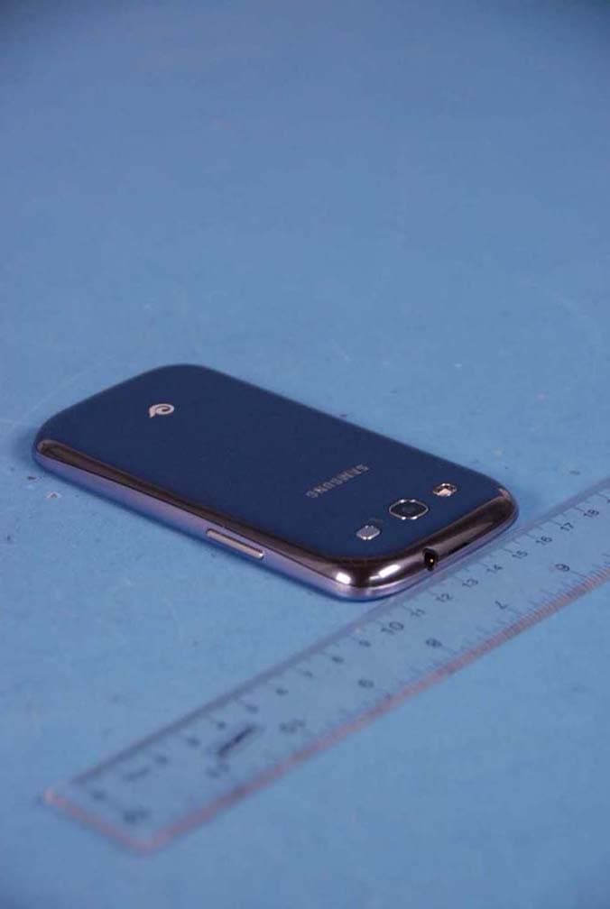 Cellular CDMA and PCS CDMA/ GSM/ EDGE Phone with WLAN, Bluetooth and RFID - FCC ID A3LSCHI939D - Samsung Electronics Co Ltd (2)