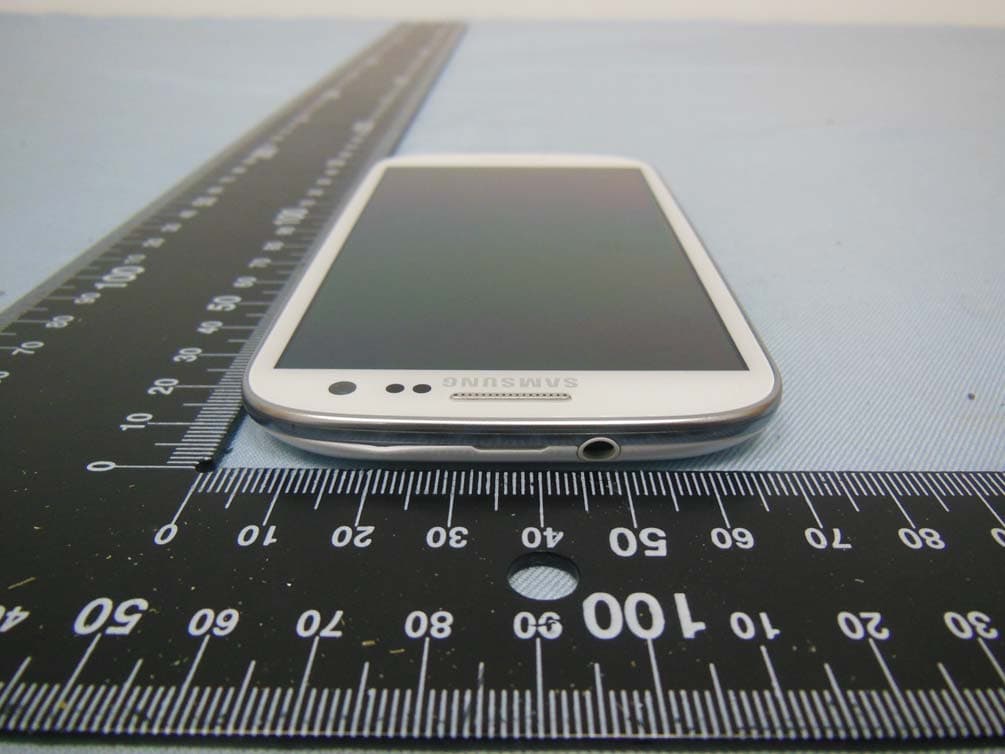 Mobile Phone - FCC ID A3LSCHI939I - Samsung Electronics Co Ltd (4)