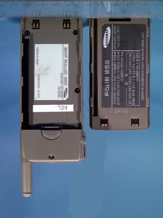 Single-Mode Cellular Phone (CDMA) - FCC ID A3LSCHM105 - Samsung Electronics Co Ltd (3)