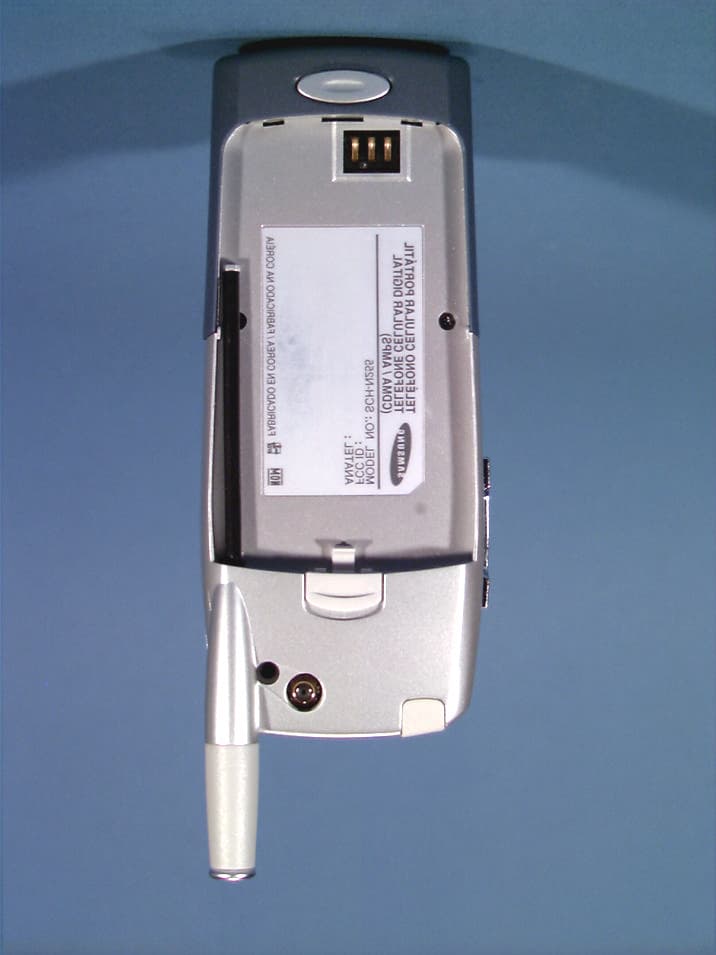 Dual-Mode Cellular Phone (AMPS/CDMA) - FCC ID A3LSCHN255 - Samsung Electronics Co Ltd (3)