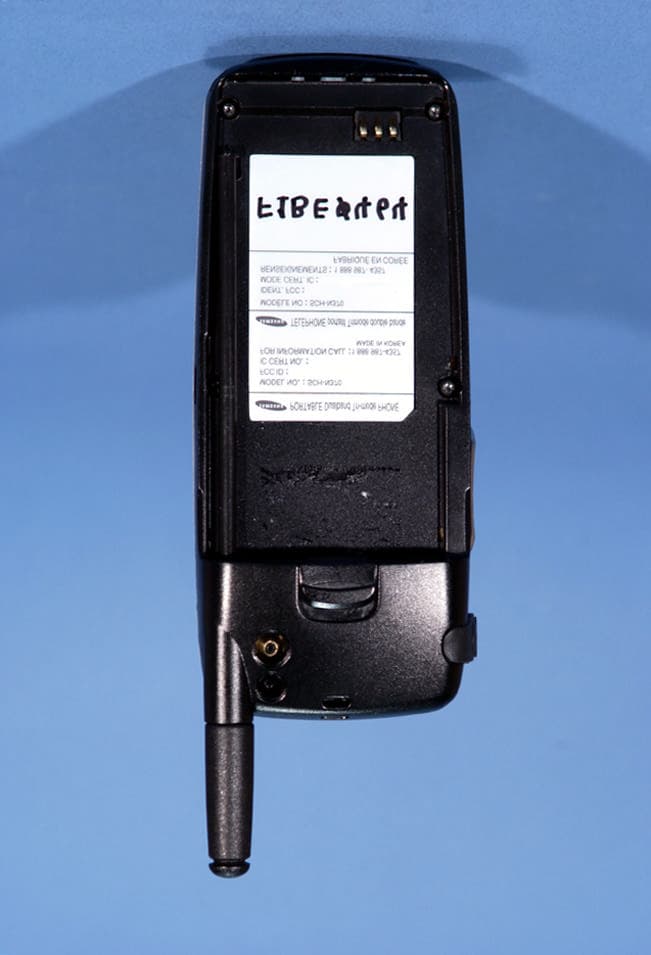 Tri-Mode Dual-Band Analog/PCS Phone (AMPS/CDMA) - FCC ID A3LSCHN370 - Samsung Electronics Co Ltd (5)
