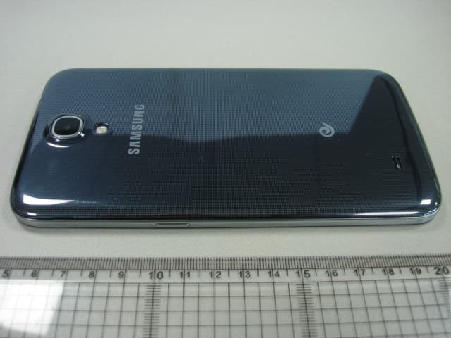 Cellular/PCS GSM and PCS CDMA Phone with WLAN, Bluetooth and RFID - FCC ID A3LSCHP729 - Samsung Electronics Co Ltd (2)