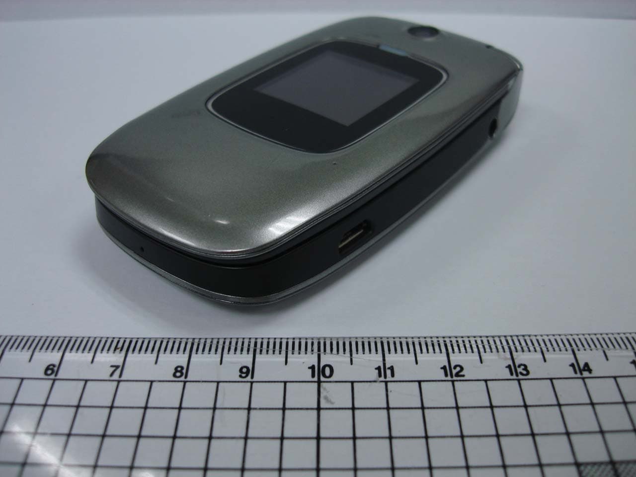 Cellular/ PCS CDMA Phone with Bluetooth - FCC ID A3LSCHR220 - Samsung Electronics Co Ltd (4)