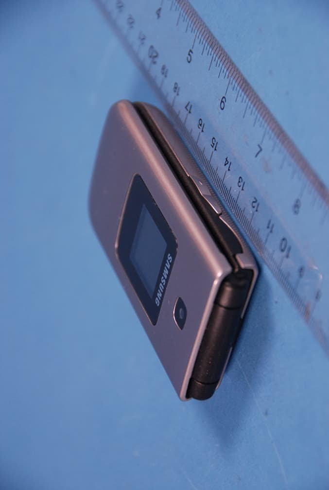Cellular/PCS/AWS CDMA Phone with Bluetooth - FCC ID A3LSCHR261 - Samsung Electronics Co Ltd (1)